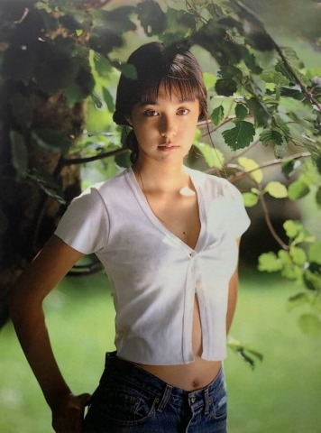 Kazue Fukiishi Swimsuit 15 years old002
