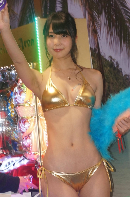 金色ビキニ Gold Bikini グラビア 13